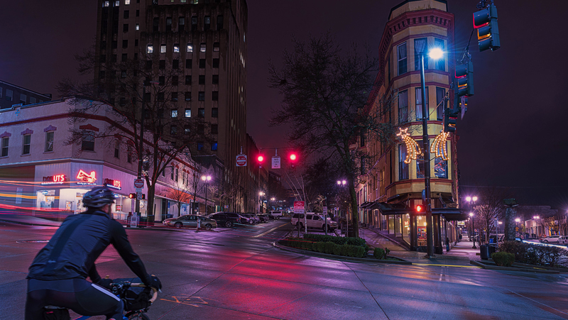 Colorado's New Safety Stop Law. Photo Credit: Shutterstock